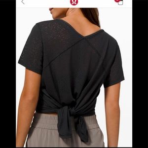 Lululemon Loop-around T-shirt Like New!